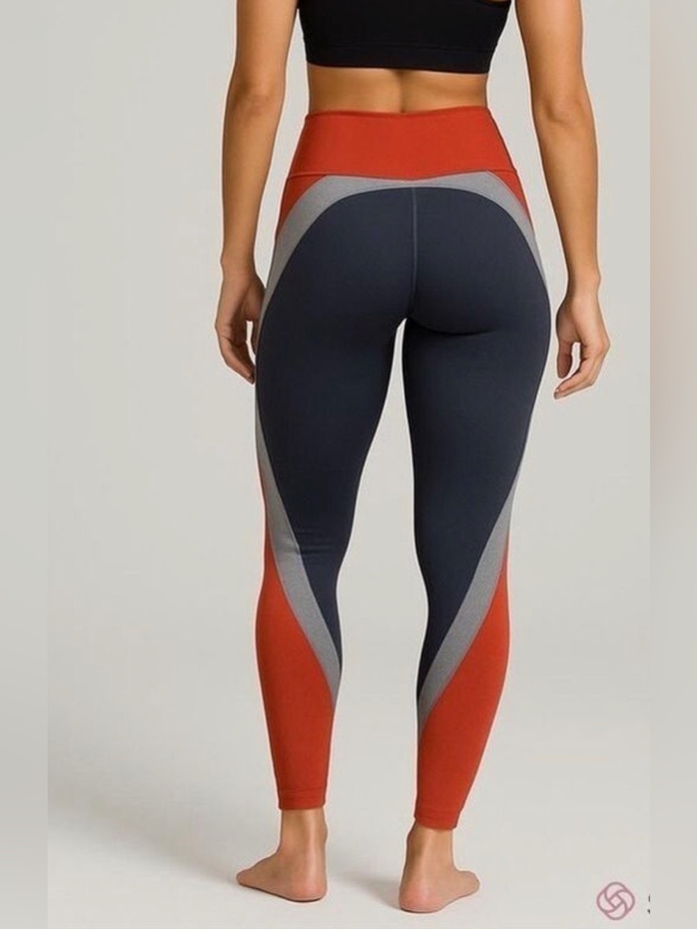 Victoria's Secret Knockout Workout Leggings - Colorblock, Burnt Orange Small